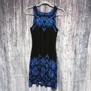 White House Black Market Sleeveless‎ Knee Length Crew Neck Sheath Dress Size XS